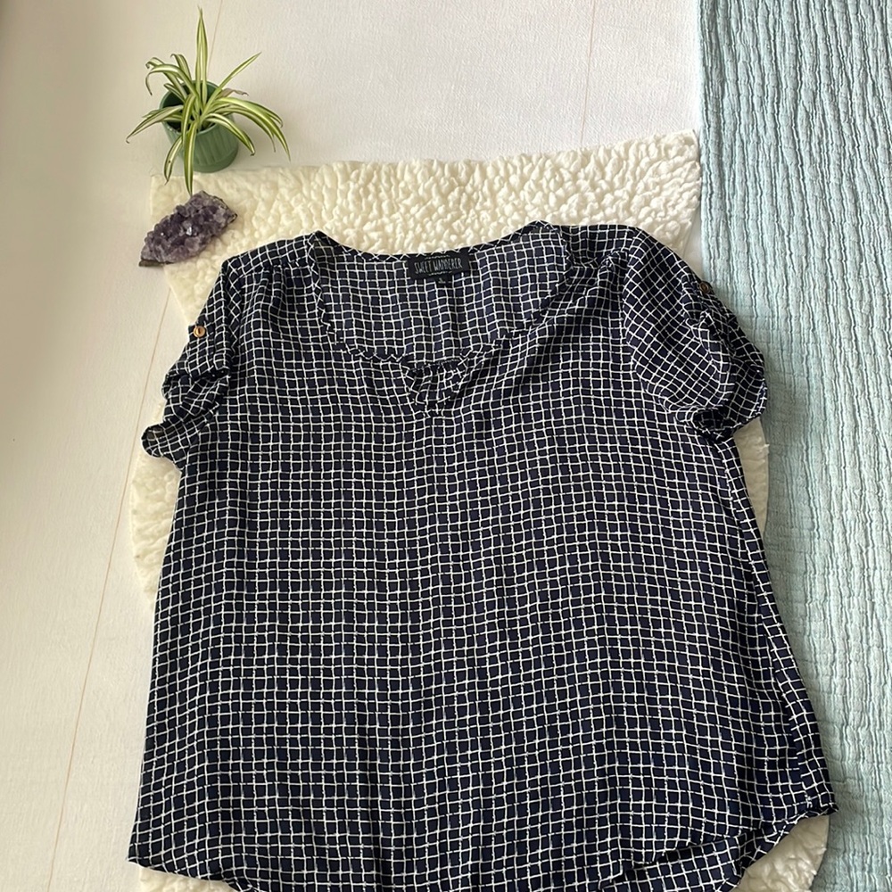Lightweight blouse 💙